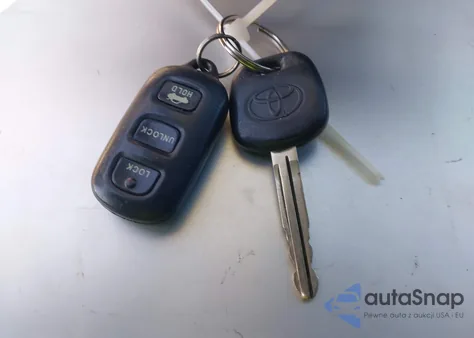 2005 Toyota Corolla Le z USA, uszkodzony, nr VIN 1NXBR32E85Z417712